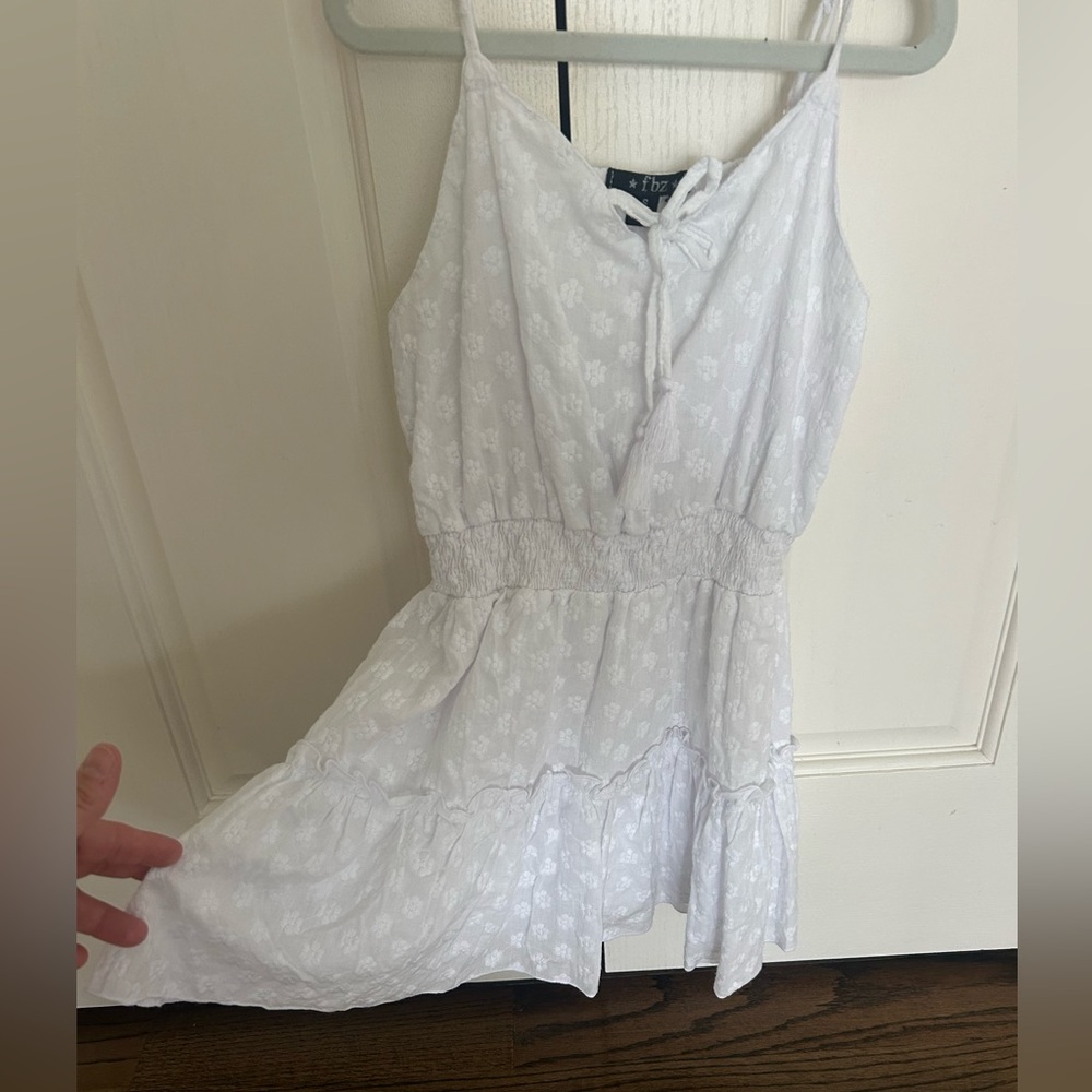 Flowers By Zoe white summer dress— girls size Small